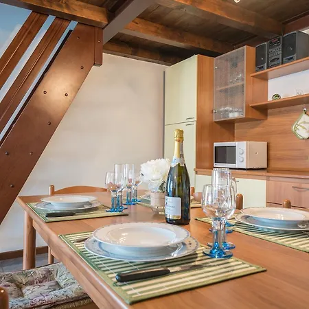 Apartamento Bright - Fiori Pool
