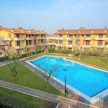 Apartamento Bright - Fiori Pool *