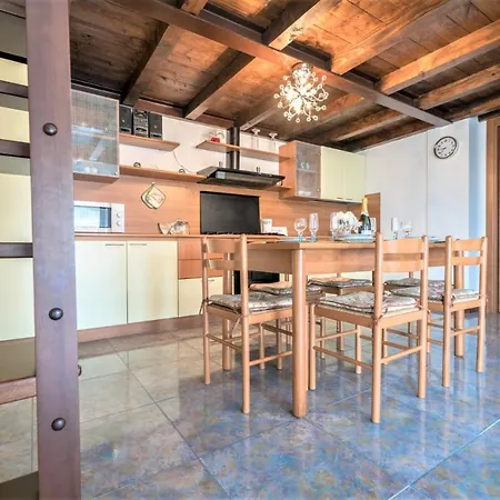 Bright - Fiori Pool Apartamento Sirmione